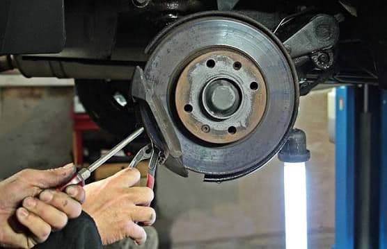 CAR SERVICE – BRAKE & TIRE SERVICE