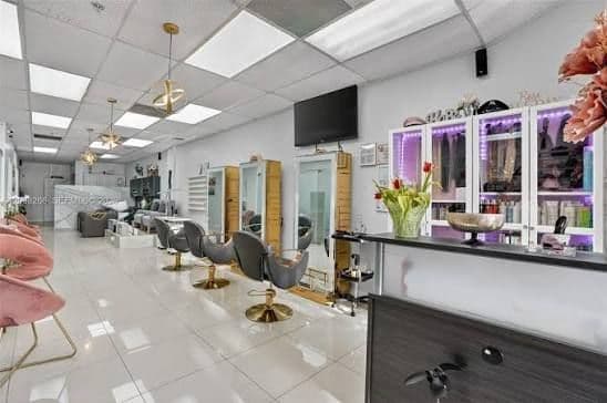BEAUTY SALON BUSINESS FOR SALE